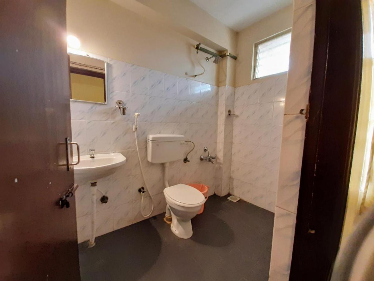 פונדיצ'רי Ravi Krishna Inn מראה חיצוני תמונה
